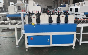 STRAIGHTENING MACHINE FOR ALUFORM PROFILE